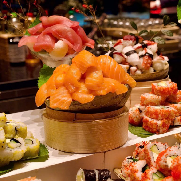 new-year-buffet-lunch