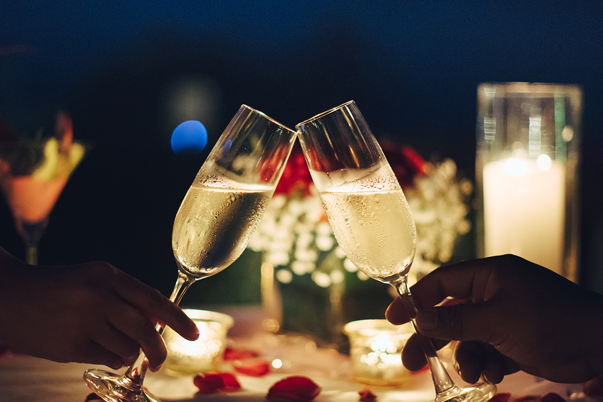 SÂM PANH VÀ THÁP HẢI SẢN